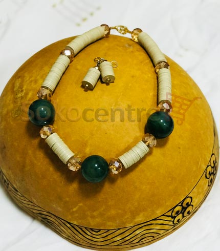 Cream Beaded Necklace and Earrings